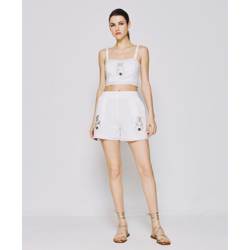 OEM Custom Women's Sexy Sample Camisole with Square Neckline, Embroidery Design in Solid Colors