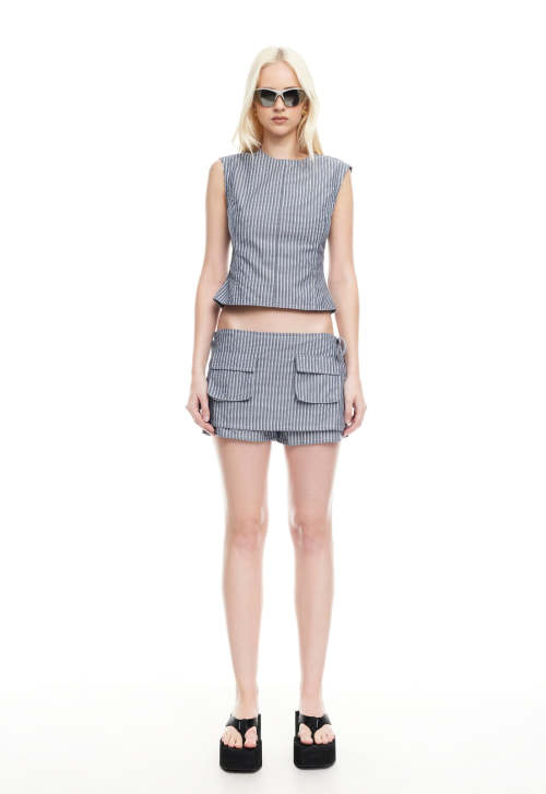 High quality Sleeveless Backless Round neckline Back Bow Tie trims Casual Woman's Blouses