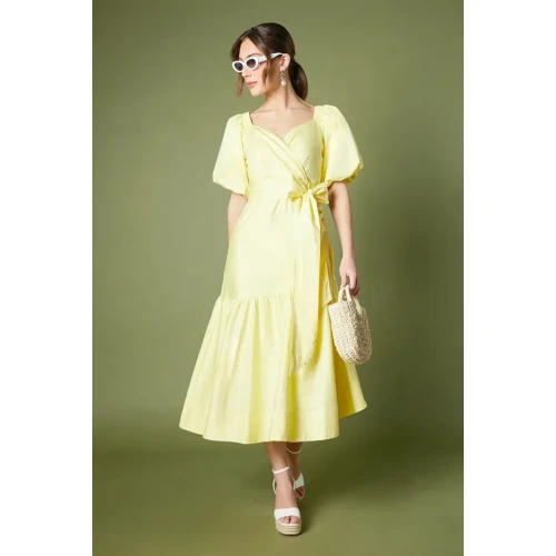 Fashion Elegant V-Neckline Ruff Sleeve Ruffle Tight Waist Solid Color Formal Dress