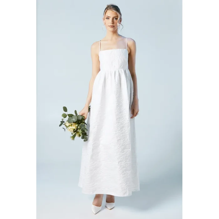 Elegant Camisole Square Neckline Solid Color Floral Embroidered Backless Formal Dress