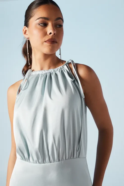 Elegant Halter Neckline Sleeveless High Ruffle Tight Waist Solid Color Casual Dress