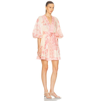 Puff sleeve V neckline Lightweight High quality Hot sale Freedom Relaxed Woman's Shirt Dress