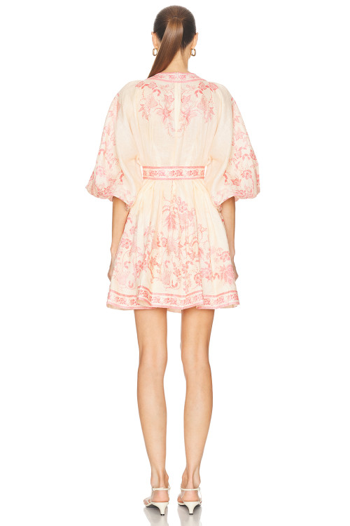 Puff sleeve V neckline Lightweight High quality Hot sale Freedom Relaxed Woman's Shirt Dress