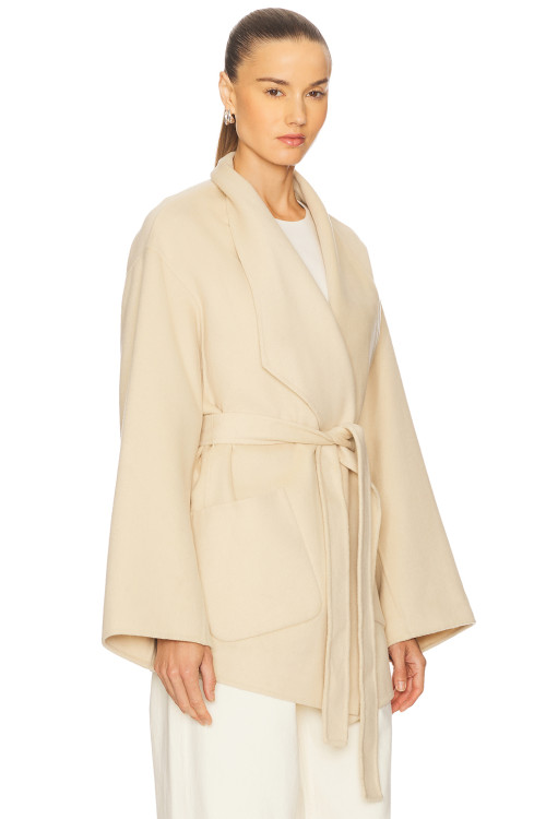 Elegant Delicate Wide lapel Belt trims Hot sale High V neckline Graceful Woman's Coat