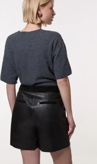 Cool Trendy Sleek Modern Edgy Chic Fashionable Hot sale Edgy Woman's Leather Pants