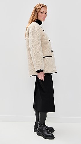 Winter collection Fashionable Round neckline Classical Plush Modern Woman's Coat