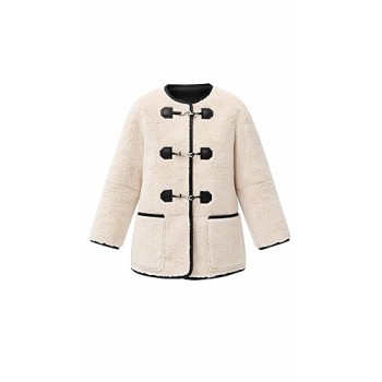 Winter collection Fashionable Round neckline Classical Plush Modern Woman's Coat