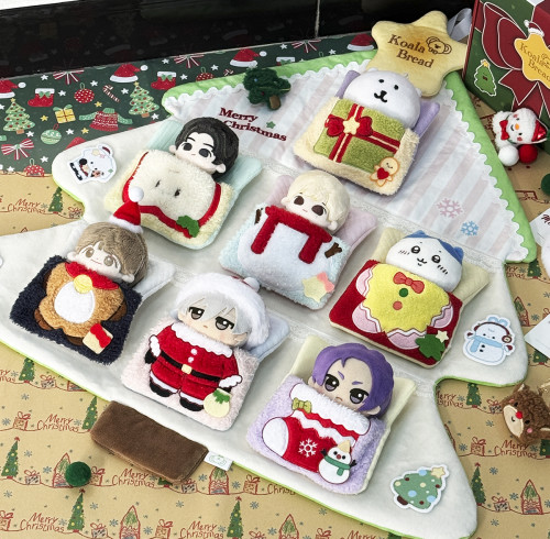 Customized Christmas-style toy sleeping bag  | Plush Christmas surprise gift