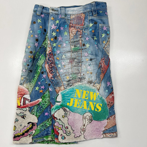 Pantalones cortos de mezclilla de peso pesado con bragueta con cremallera y bordado de chenilla personalizados de DiZNEW