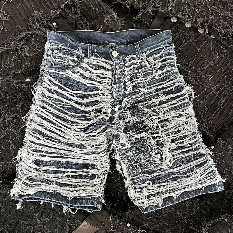 Usine de fabrication de shorts en denim