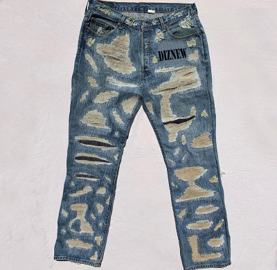 Maßgefertigte Distressed-Jeans – Fachmännische Herstellung, kleine Bestellungen willkommen | DIZNEW