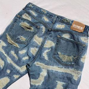 Custom Distressed Jeans - Expert Manufacturer, Small Orders Welcome | DIZNEW