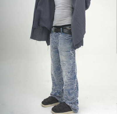 Bespoke Shredded Textured Denim Jeans - High-End Denim Manufacturer | DiZNEW