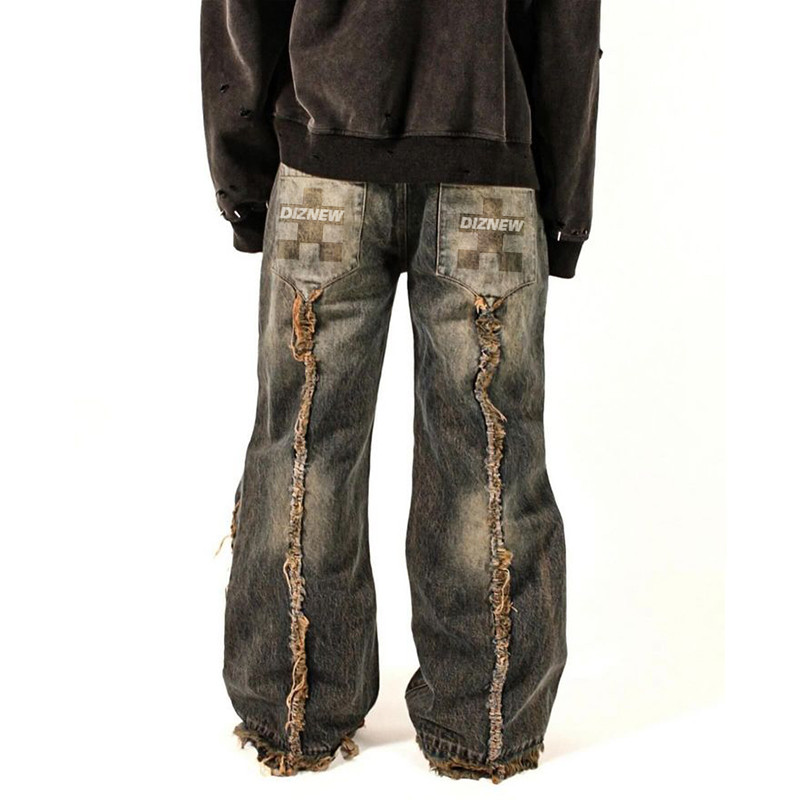 Maßgeschneiderte Distressed-Jeanshose