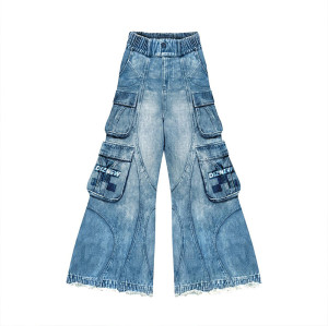 Custom Wide-Leg Multi-Pocket Flared Jeans - Avant-Garde Denim Fashion | DiZNEW