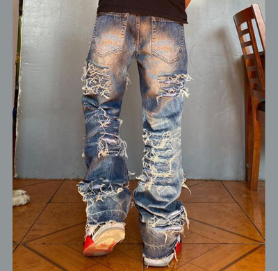 Distressed Stacked Denim Jeans with Frayed Detailing - Custom Fit | DiZNEW