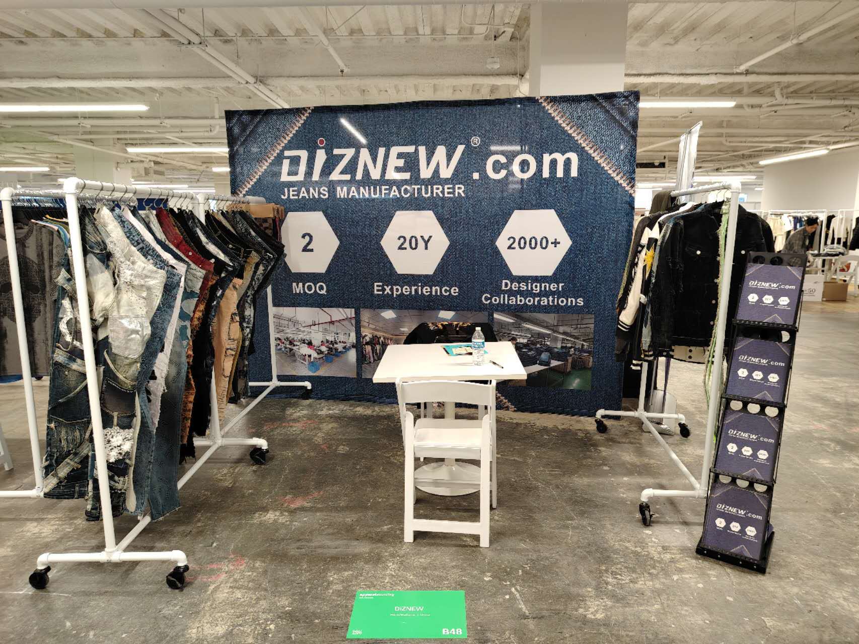 DiZNEW LA Textil