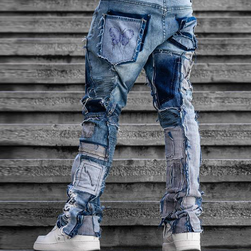 Jeans im Distressed-Look mit Patchwork-Muster