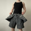 DiZNEW Innovative Denim-Shorts mit verstellbaren Frontpanels für einzigartigen Streetwear-Style