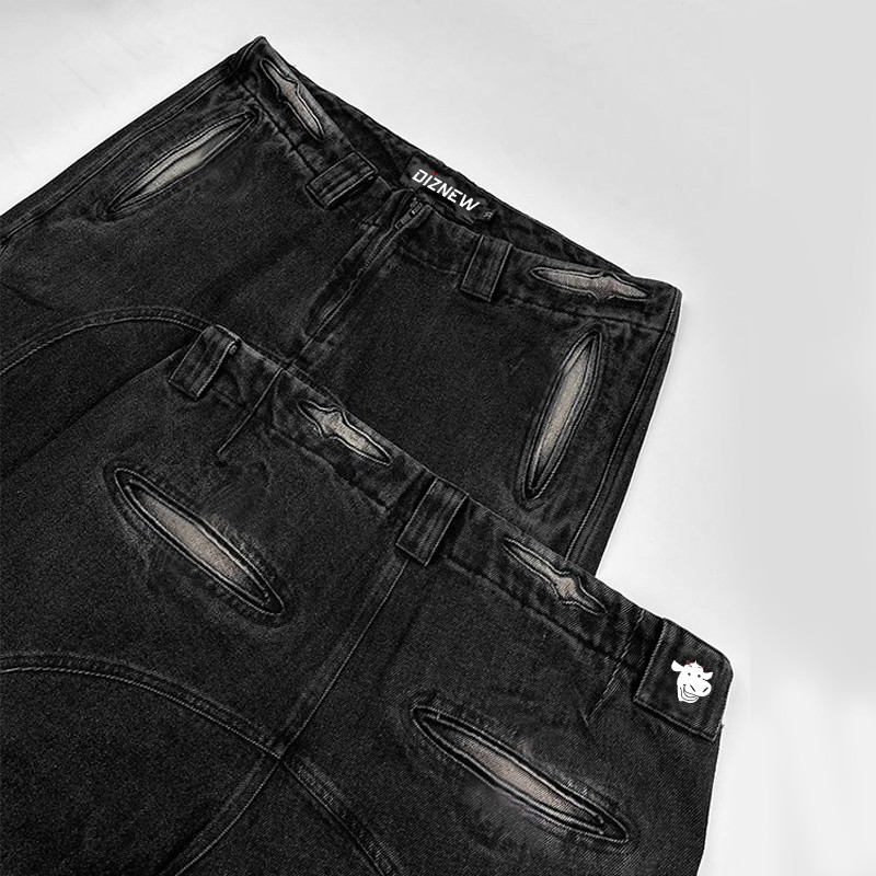 Verwaschene schwarze Jeanshose