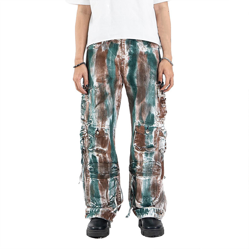 Pantalones cargo con efecto tie-dye