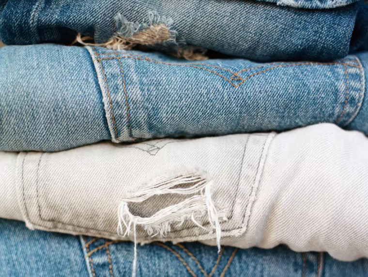 How to wash and dry jeans - Denim Care Guide