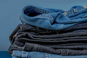 Werten Sie Ihre Kollektion mit den Premium Bulk Jeans von DiZNEW auf