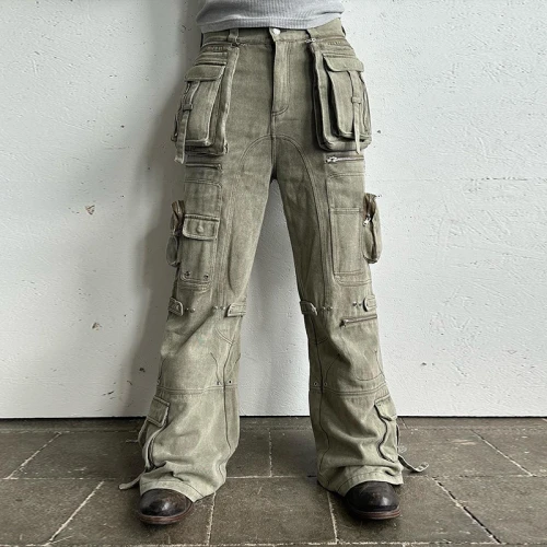 Custom Wholesale Multi-Pocket Cargo Pants for Men - Rugged and Trendy Design