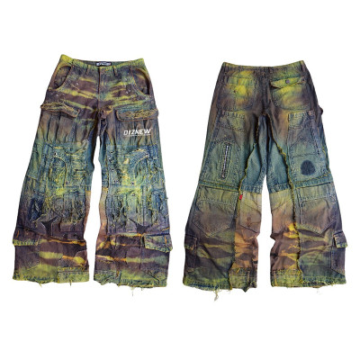 Individuelle, verwaschene Distressed-Cargo-Jeans – Einzigartige Designlösungen