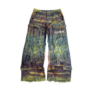 Individuelle, verwaschene Distressed-Cargo-Jeans – Einzigartige Designlösungen