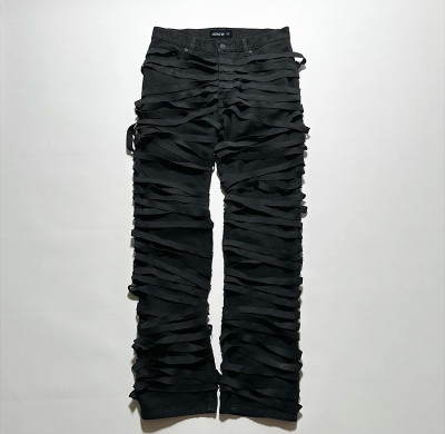 Custom Strip Patches Jeans with Tailored Wholesale Services for Urban Streetwear Brands