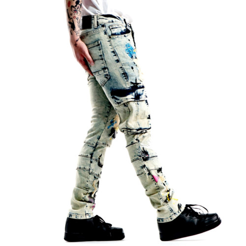 Graffiti-Inspired Distressed Jeans - Tailored Bulk Orders for Artistic Streetwear Collections