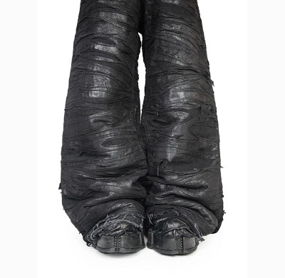 OEM & ODM Custom Distressed Textured Pants | Wholesale Avant-Garde Black Design for Men’s Fashion Brands
