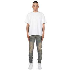 Maßgeschneiderte Jeans in heller Waschung | OEM- und ODM-Slim-Fit-Design für Marken und Großhändler