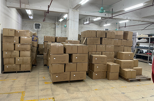 DiZNEW Packing Room