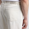 Maßgefertigte weiße Blanko-Jeans mit geradem Bein und minimalistischem Denim
