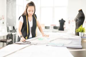 Tendances jeans homme 2025 : principaux fabricants américains et guide qualité