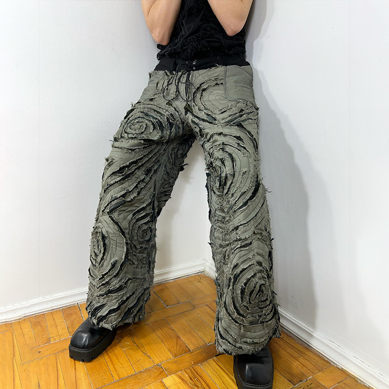 Abstract pattern loose pants