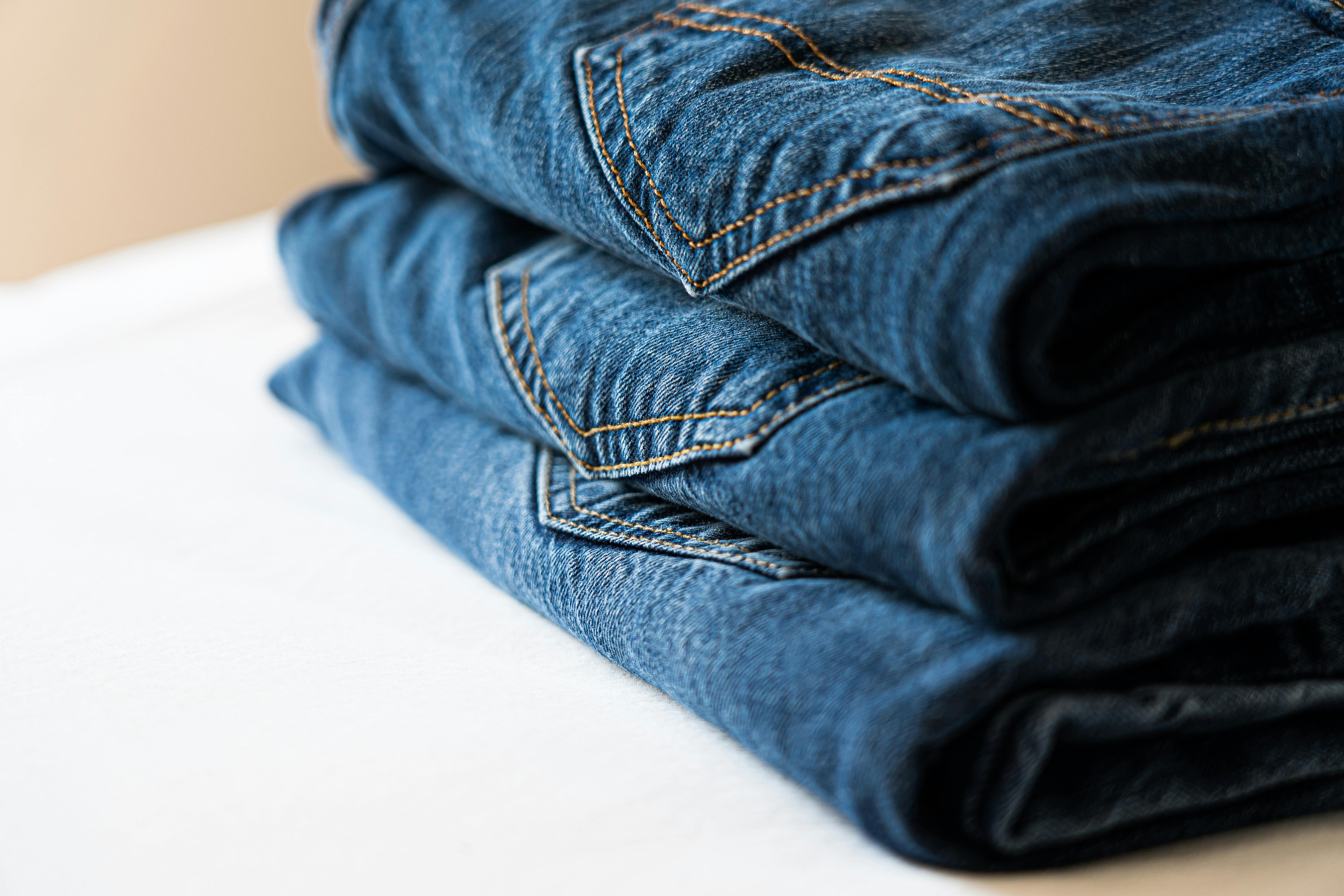 Do stretch and fabric composition affect alteration possibilities?