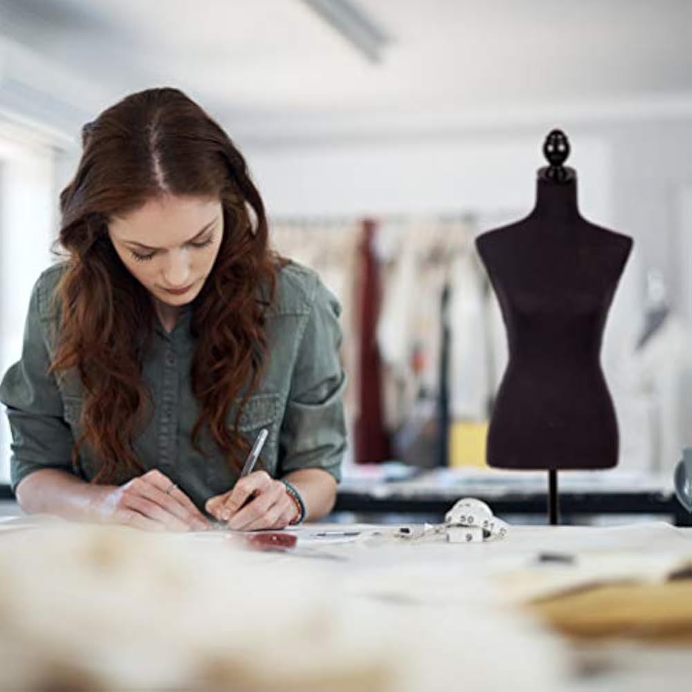 What Are Clothing Samples and Why Do You Need Them