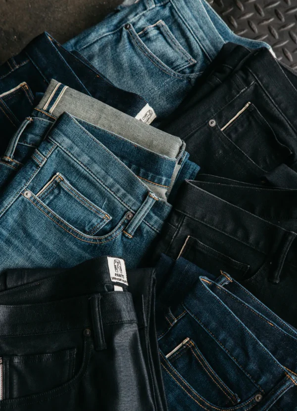 Which Leading Brands and Manufacturers Offer Men’s Jeans Blended with Rayon or Spandex