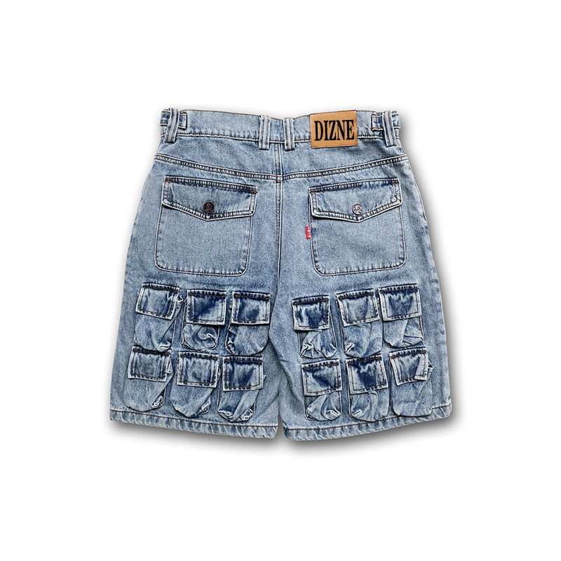Pocket denim shorts