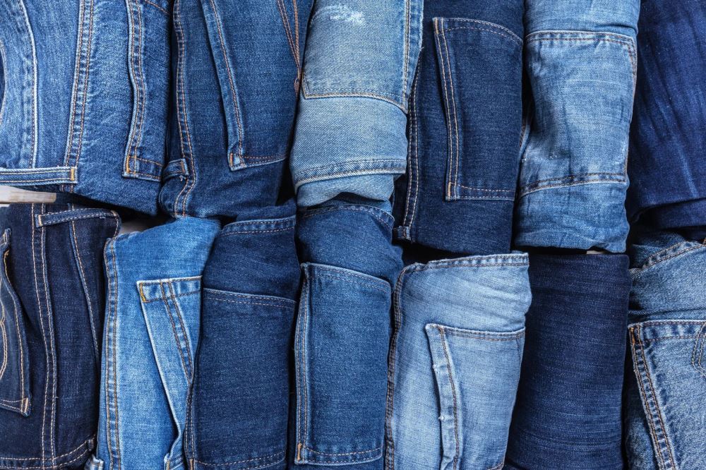 who makes kirkland blue jean