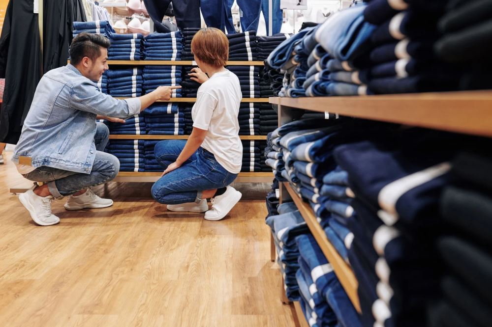kirkland signature men's jeans