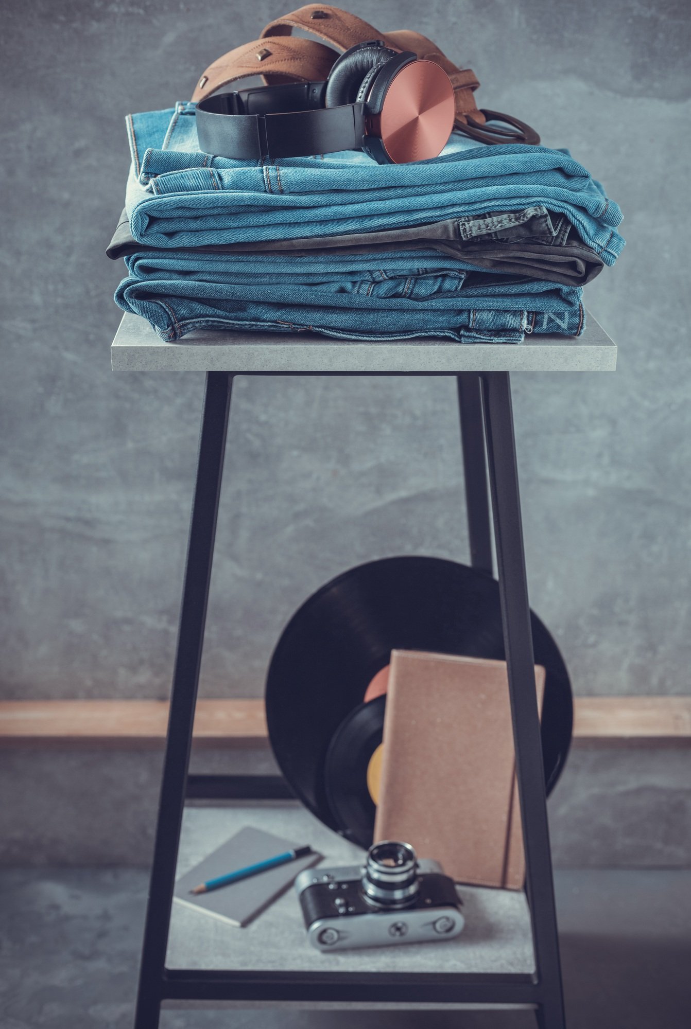 Why don’t modern jeans last as long as those from previous decades?