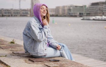 Hoodies vs. Jeans: Styling Guide & Differences | DiZNEW