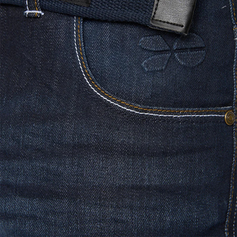 Straight jeans