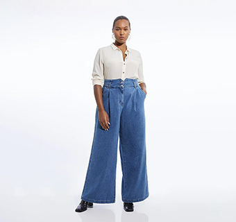 Plus Sizes Wide-Leg Jeans