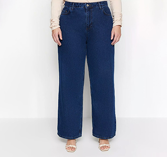 Plus-Sizes-High-Waisted-Jeans