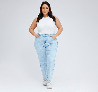 Plus-sizes-mom-jeans